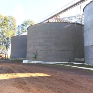 REF 13444 - Conjunto com 02 silos 27.000 sacos cada um , marca VITÓ