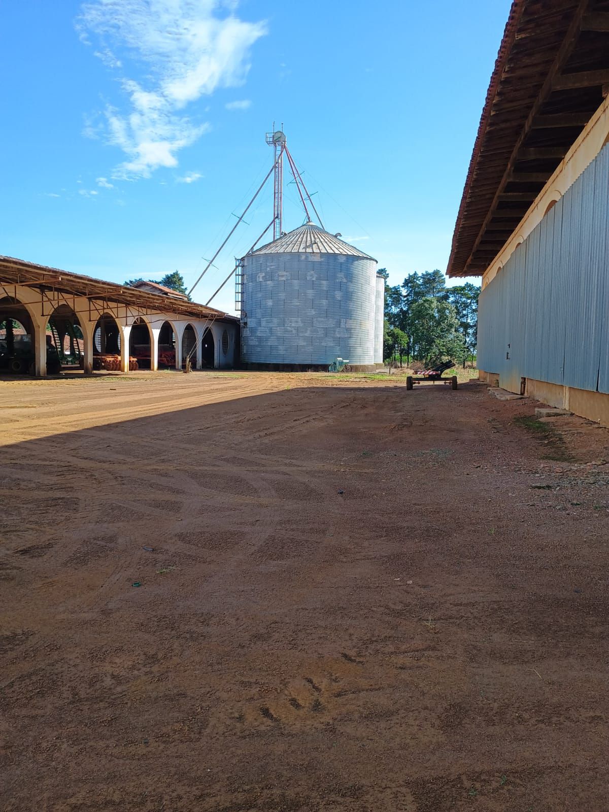 REF 13609 - 02 Silos 26 mil sacos fundo plano marca CASP Diâmetro 1 - Image 3