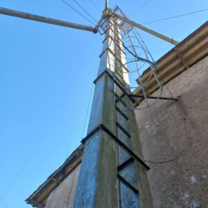 REF 13615 - Elevador de Canecas Capacidade 60 ton/h x 20 metros de